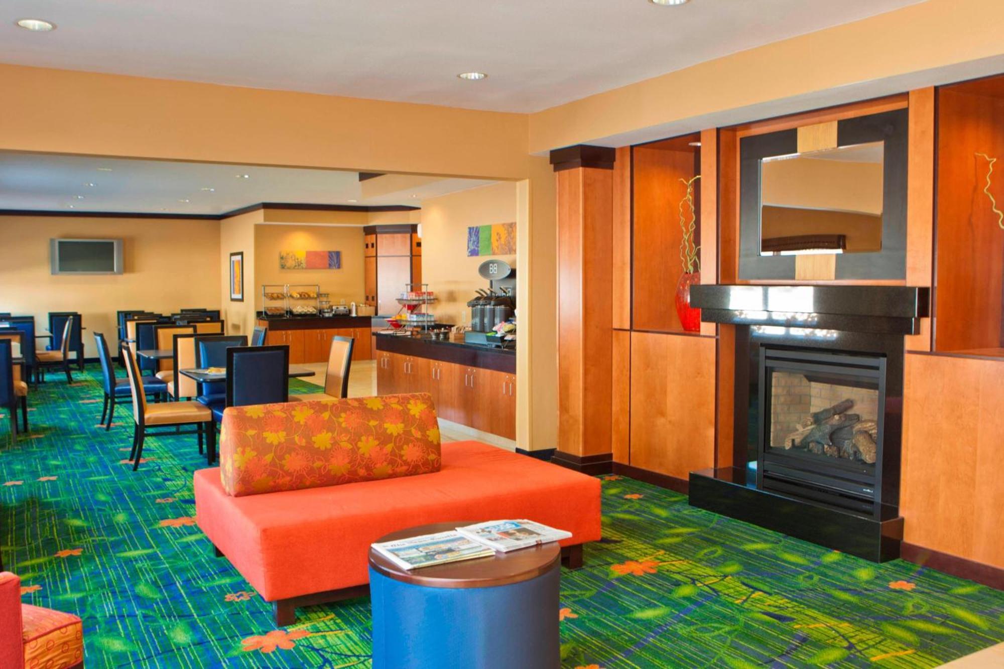 Fairfield Inn & Suites By Marriott Memphis East Galleria Экстерьер фото