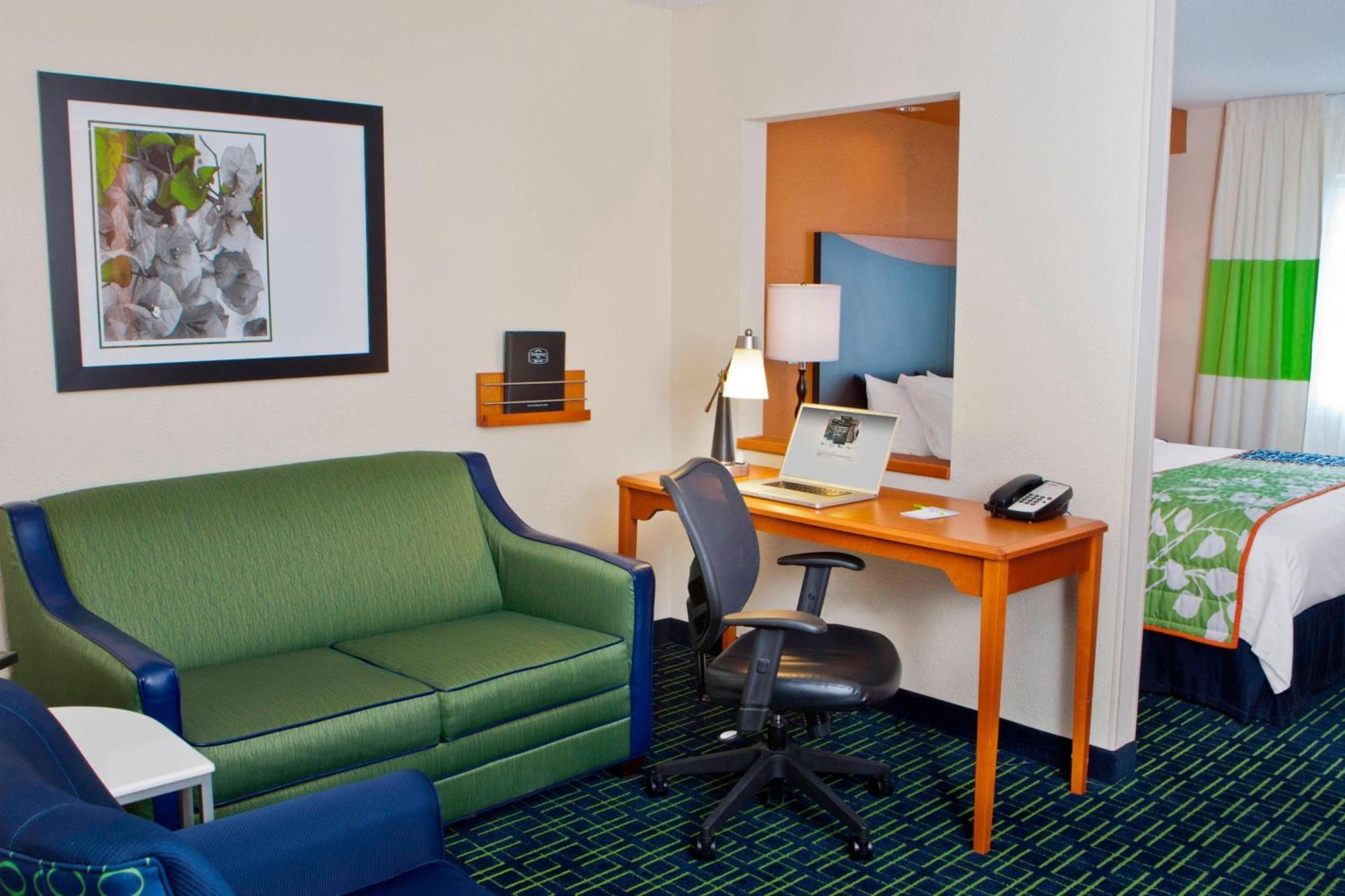 Fairfield Inn & Suites By Marriott Memphis East Galleria Экстерьер фото